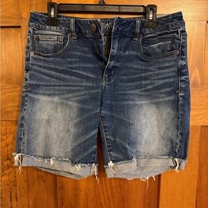 American Eagle Outfitters Blue Jean Shorts, slouchy Bermuda, size 8